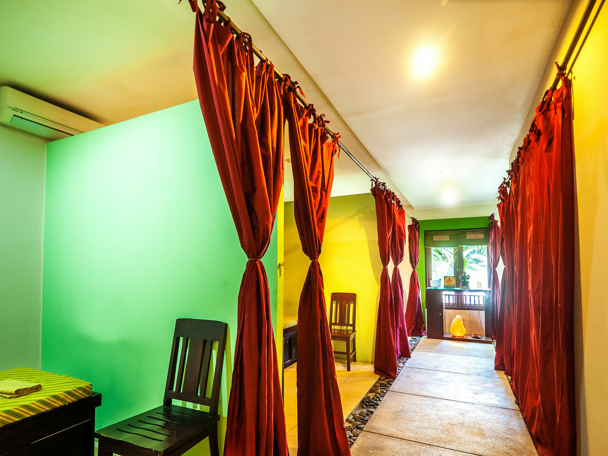 Hotel Al-Isha Dharamshala à Kuta Lombok Extérieur photo